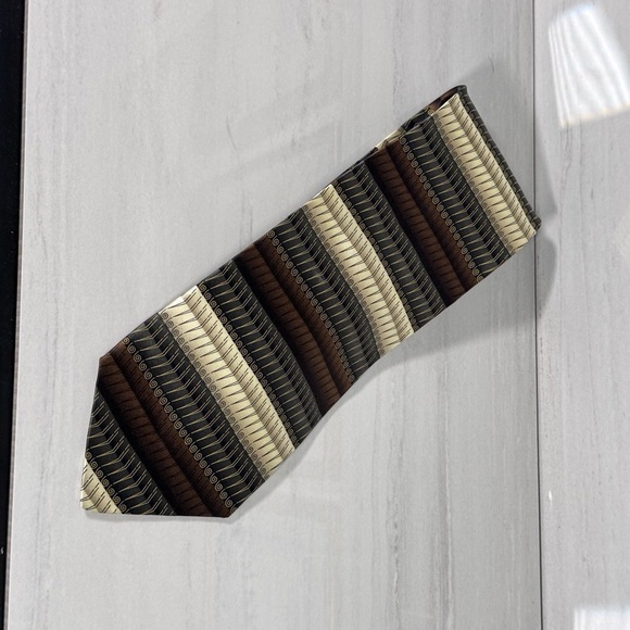 Cream and Brown Striped Silk Tie - Picture 1 of 2